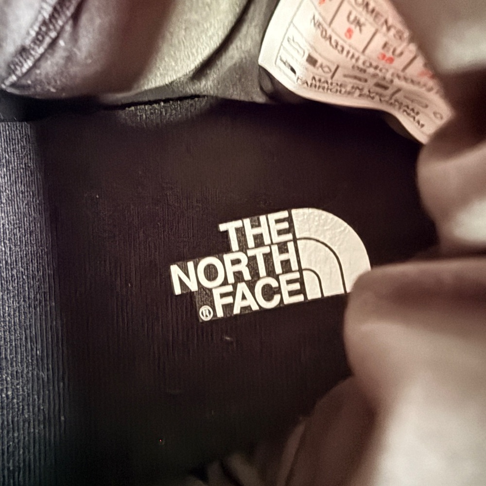 The North Face White Quilted Booties - Picture 4 of 8